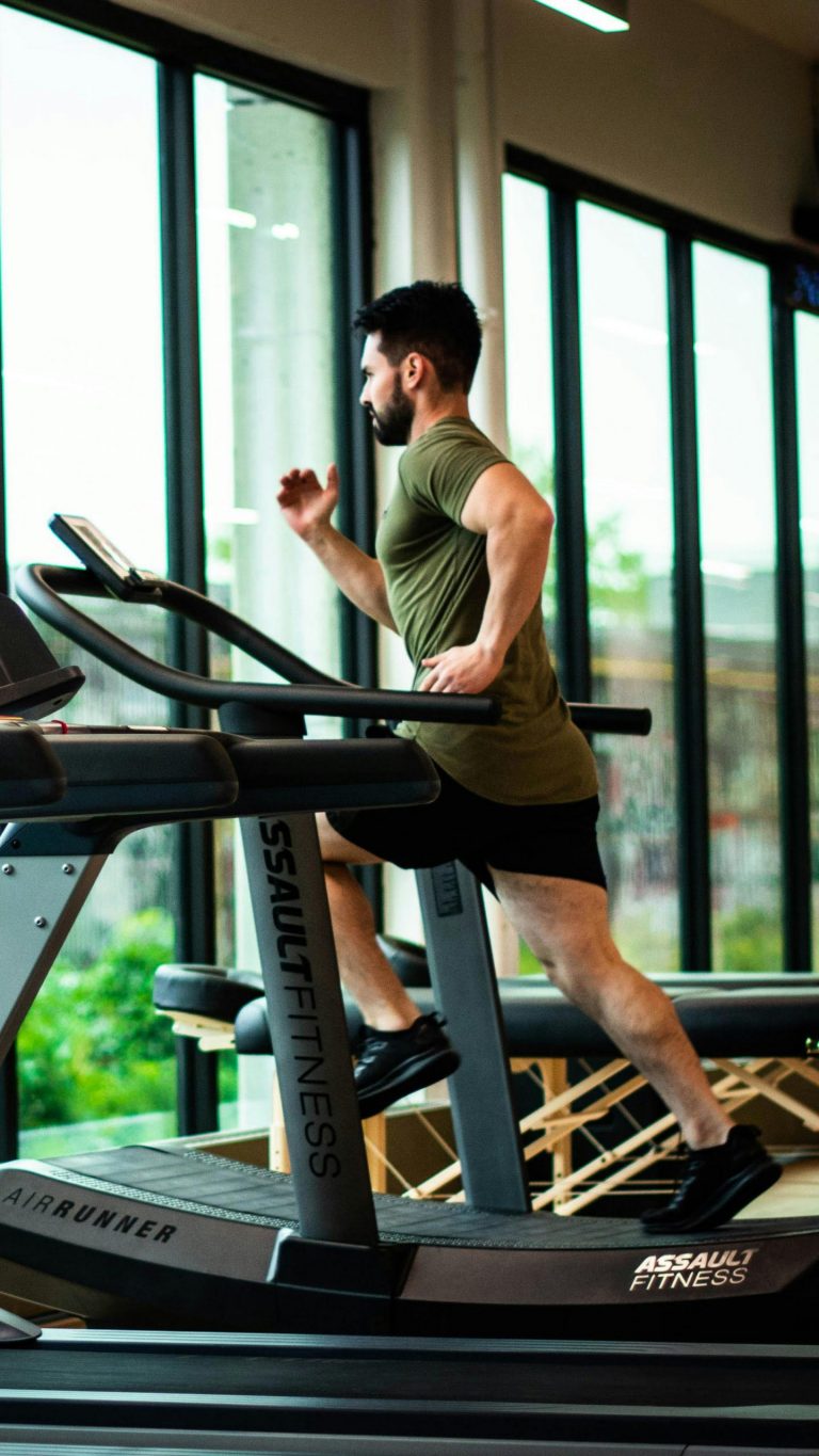 fairnessinfitness05 - the level up arena - health fitness coaching Photo by William Choquette